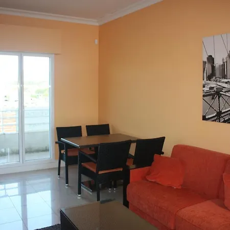 Royal Beach Apartment *